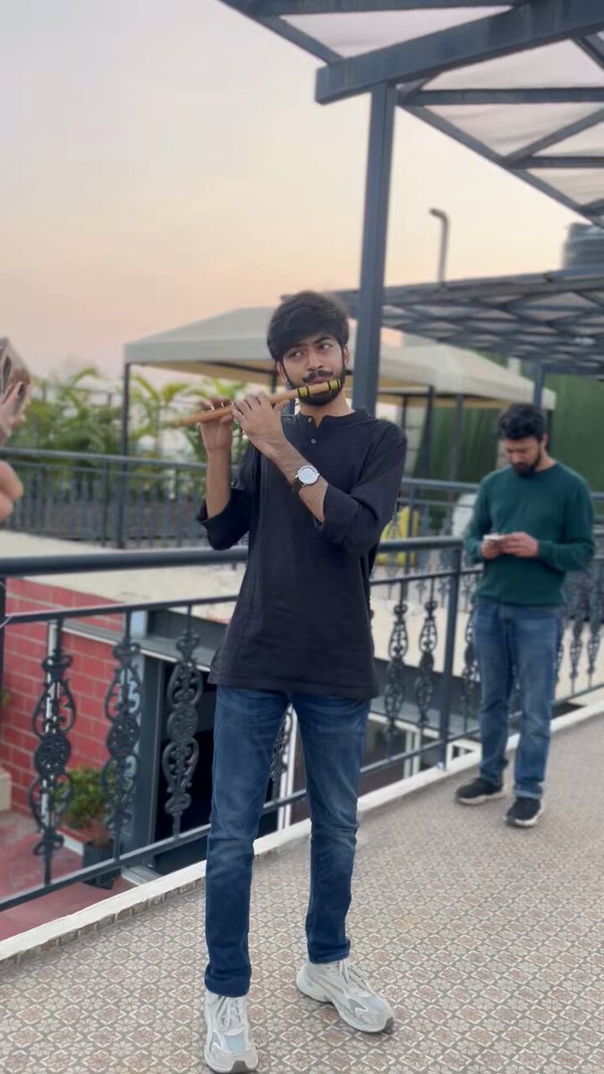 11:11 announcement at ETHIndia 2023 — Kala ukulele in hand